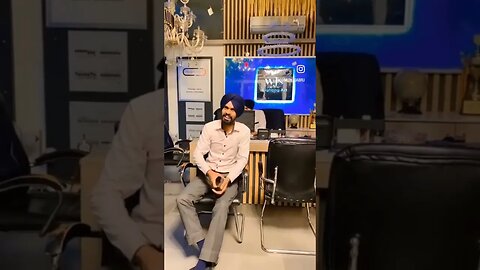 Fan ਤਾਂ ਆਪਣੇ ਬੀ ਬਹੁਤ ਨੇ .... #funny #comedy #trending #latest #ComedyGabru #comedy_gabru