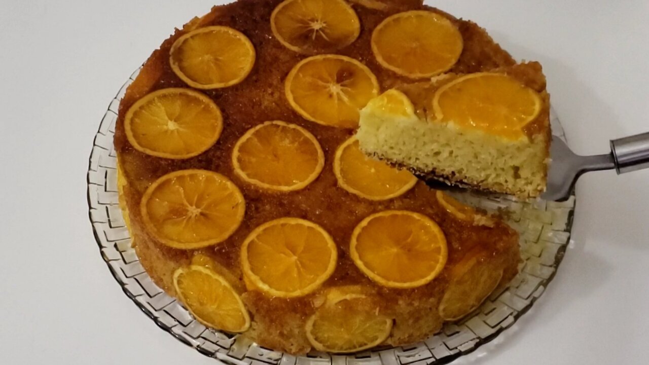 Bolo de laranja invertido. Já comeram assim?? Maravilhoso e muito fácil de fazer 😋