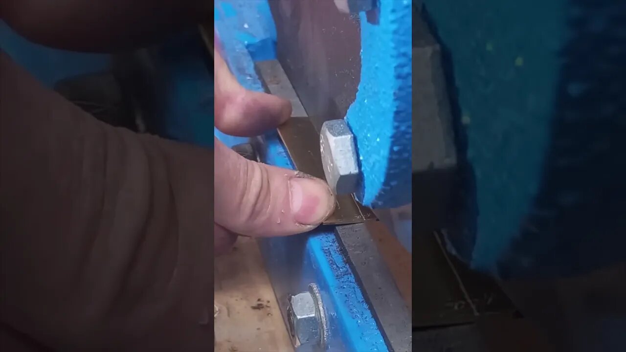 Cutting Brass #ASMR #diyasmr #satisfying #shorts #shortsfeed #sound #sounds