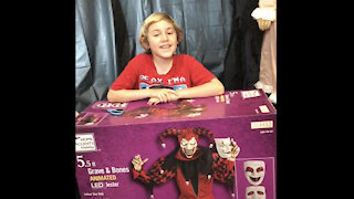 Three Faced Jester unboxing, assembly and demo 2021
