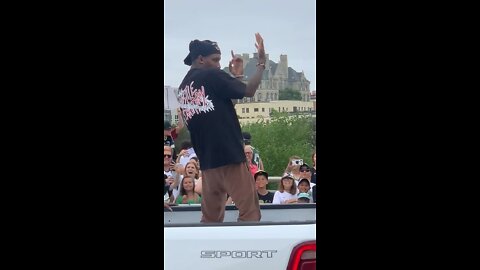 Brandon Jennings Milwaukee Bucks Championship Parade￼