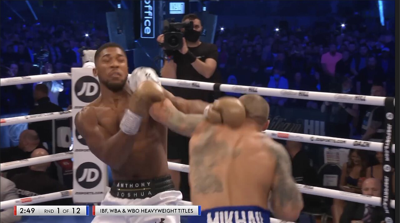 Anthony Joshua fight analysis | First round against Usyk & Dubois, gets hit then struggles