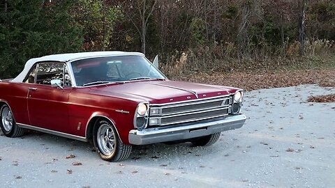 Driving a 1966 Ford Galaxie 500 XL (review)