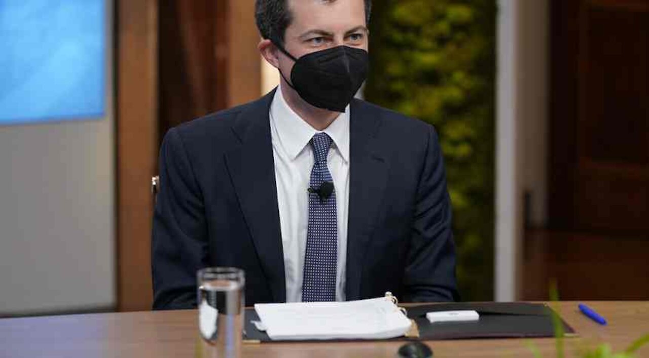 Pete Buttigieg Decides to Go to War With Tucker Carlson