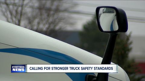 Schumer calls for higher truck safety standards following fatal Thruway crash