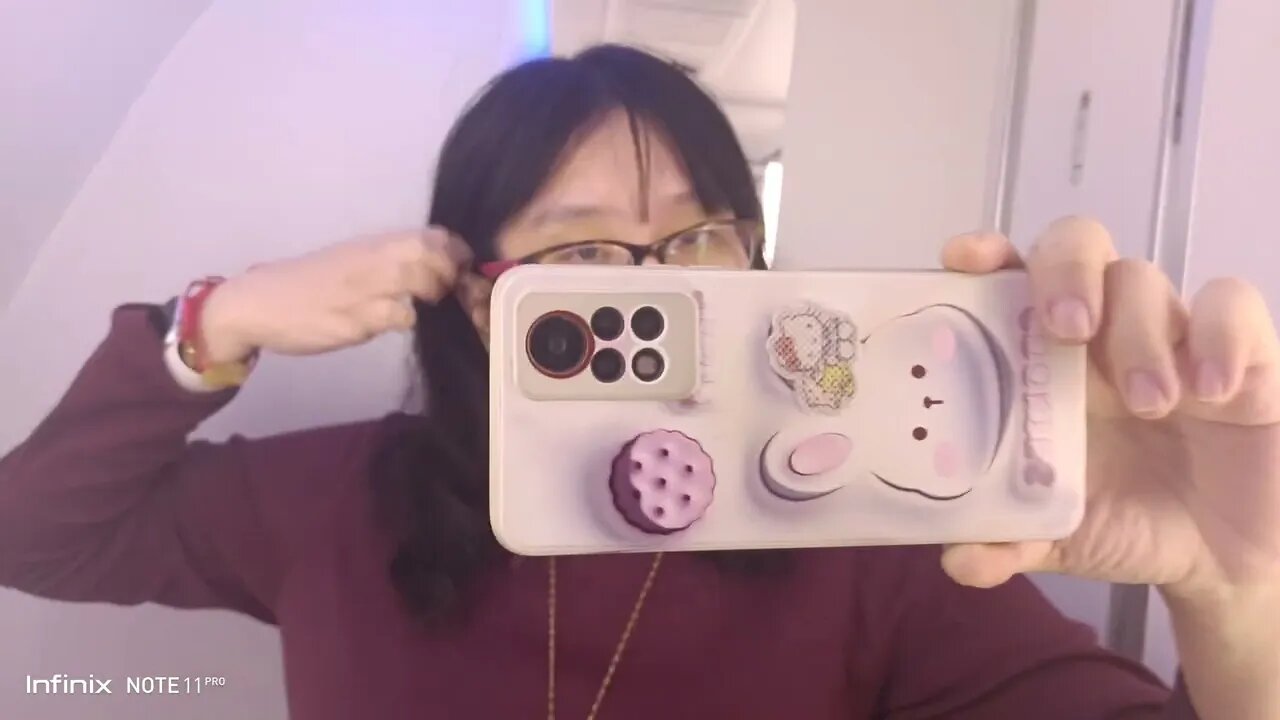 AIRPLANE BATHROOM 😀💯