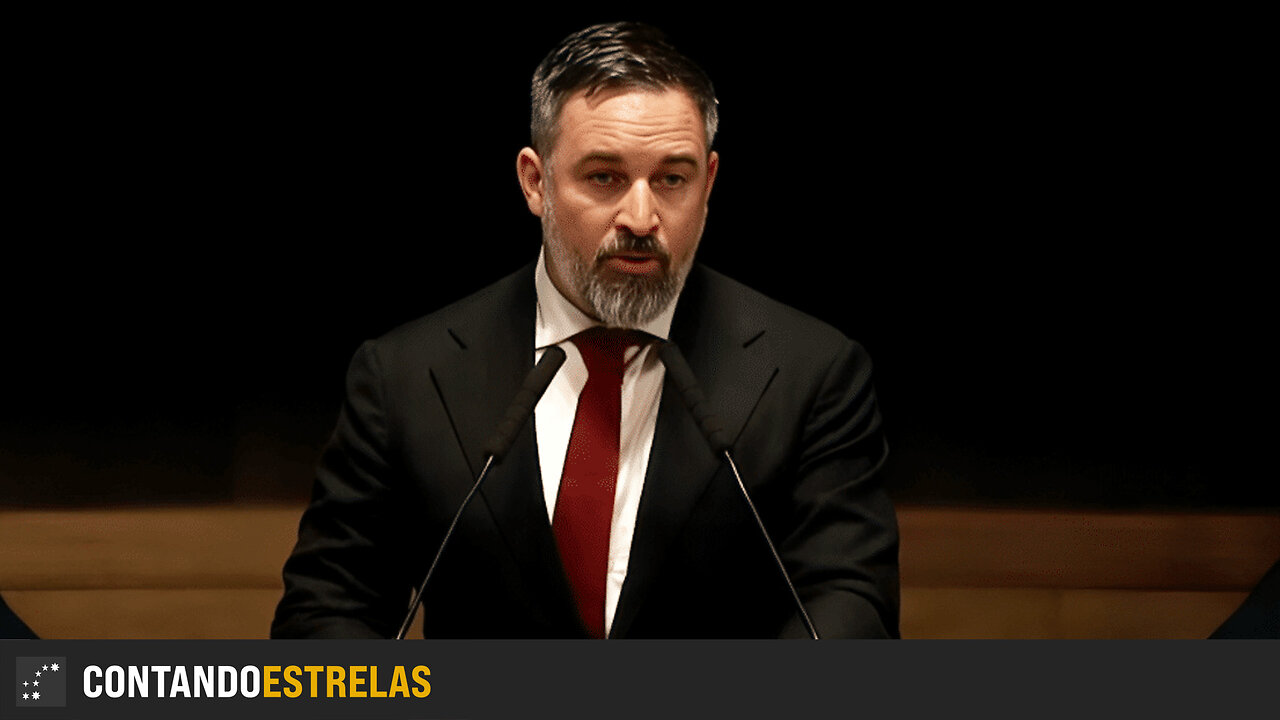 Santiago Abascal lee la "Declaración del Río de la Plata"