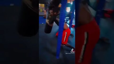 Question for all my young queens 👑