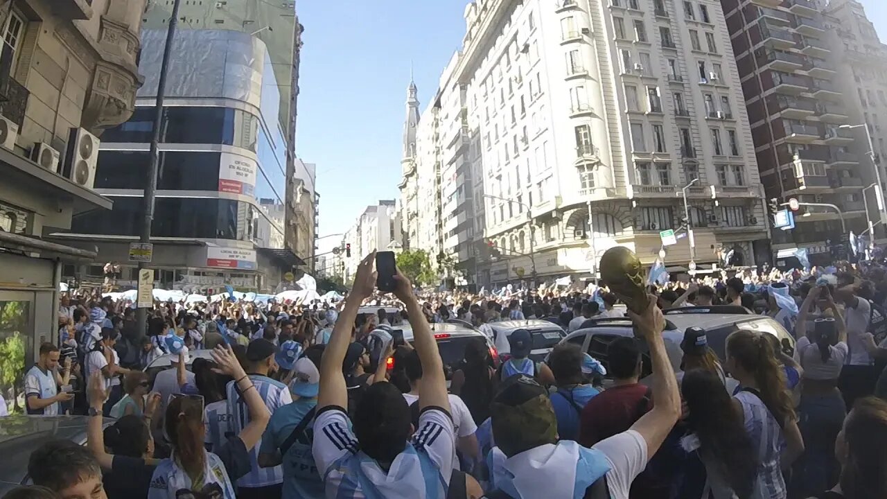 ARGENTINA CAMPEÓN 2022: imágenes de la euforia de un pueblo.