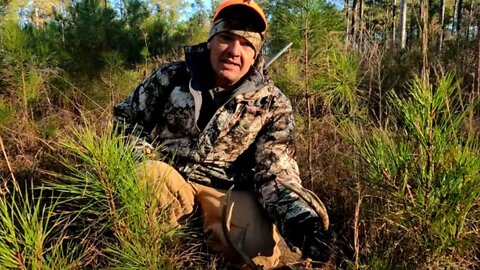 Deer Hunting with my Buddy Jumpercable. It was a comedy show today!