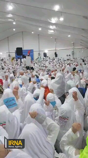 Holiday prayers in Mecca, Saudi Arabia - Death to Israel! Death to America! I thought we're friends?