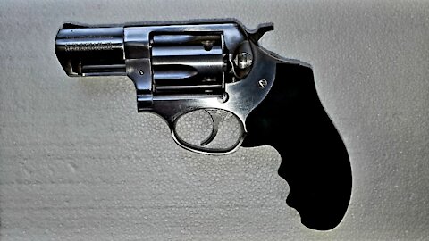 RUGER SP-101 - CLEANING & POLISHING MY HIKING GUN