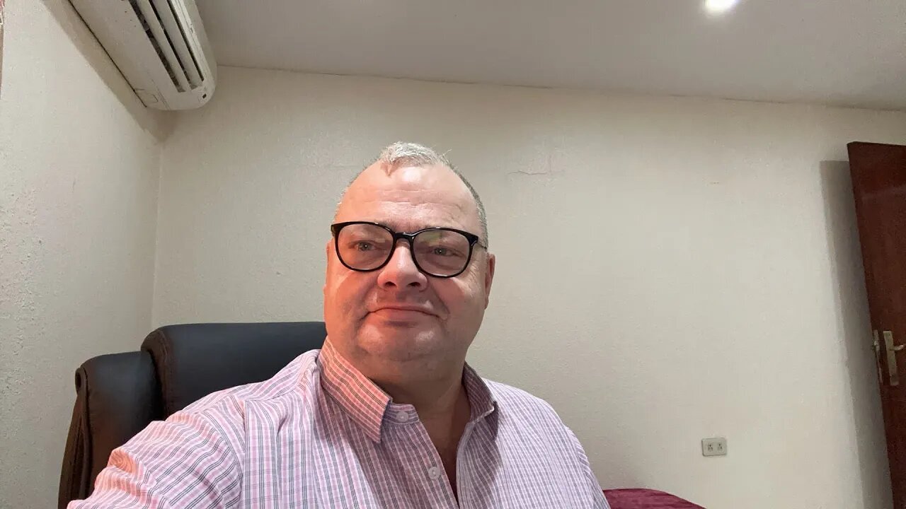 Welcome To Another IRL Moment With Randy W Horton.