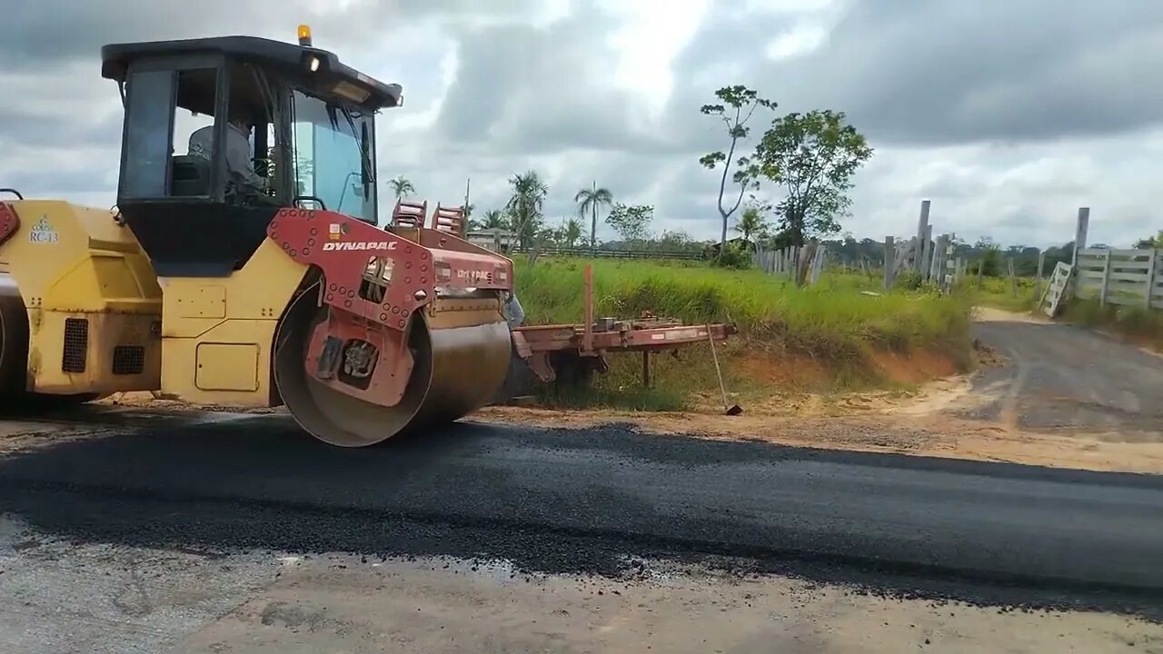 Finishing asphalt paving🛼