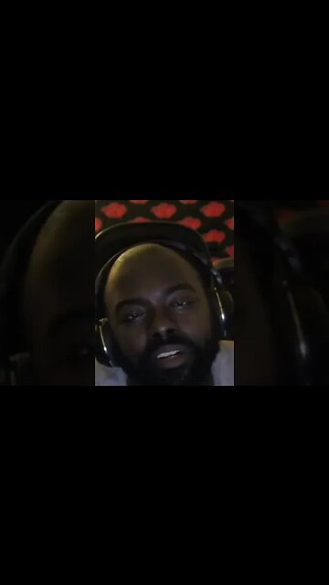 Israel Adesanya Is Tripping Over NOTHING (Dricus Du Plessis)