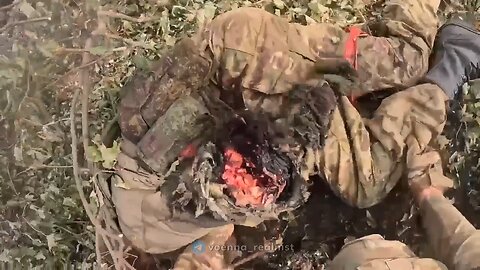 Dramatic Footage: Ukrainian Unit Captures Russian Soldier After Assault!