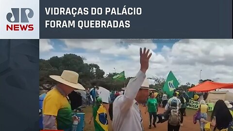 URGENTE: Manifestantes invadem Congresso Nacional, Palácio do Planalto e STF
