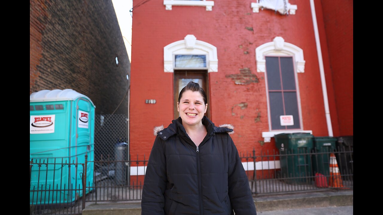 Lower Price Hill mom gets new Habitat for Humanity Home