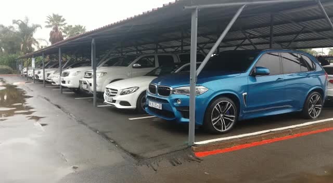 SOUTH AFRICA - Johannesburg - Bosasa auction (videos) (a6s)