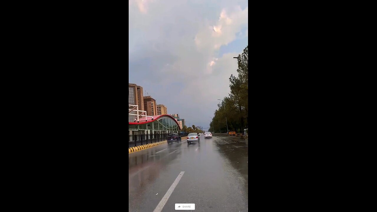 Islamabad Rainy Day Beautiful Weather #islamabad #islamabadians #weather #pakistan #pakistanvlog
