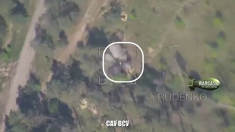 Russian 'Lancet' kamikaze drone hits self-propelled gun near Bakhmut