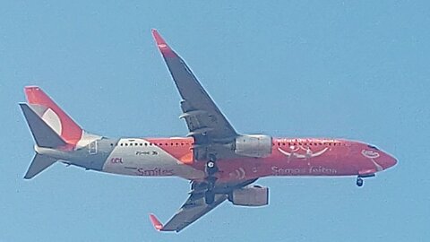 Boeing 737-800 PR-GXI coming from Rio de Janeiro and Airbus A320 PR-MYO from Brasília to Fortaleza