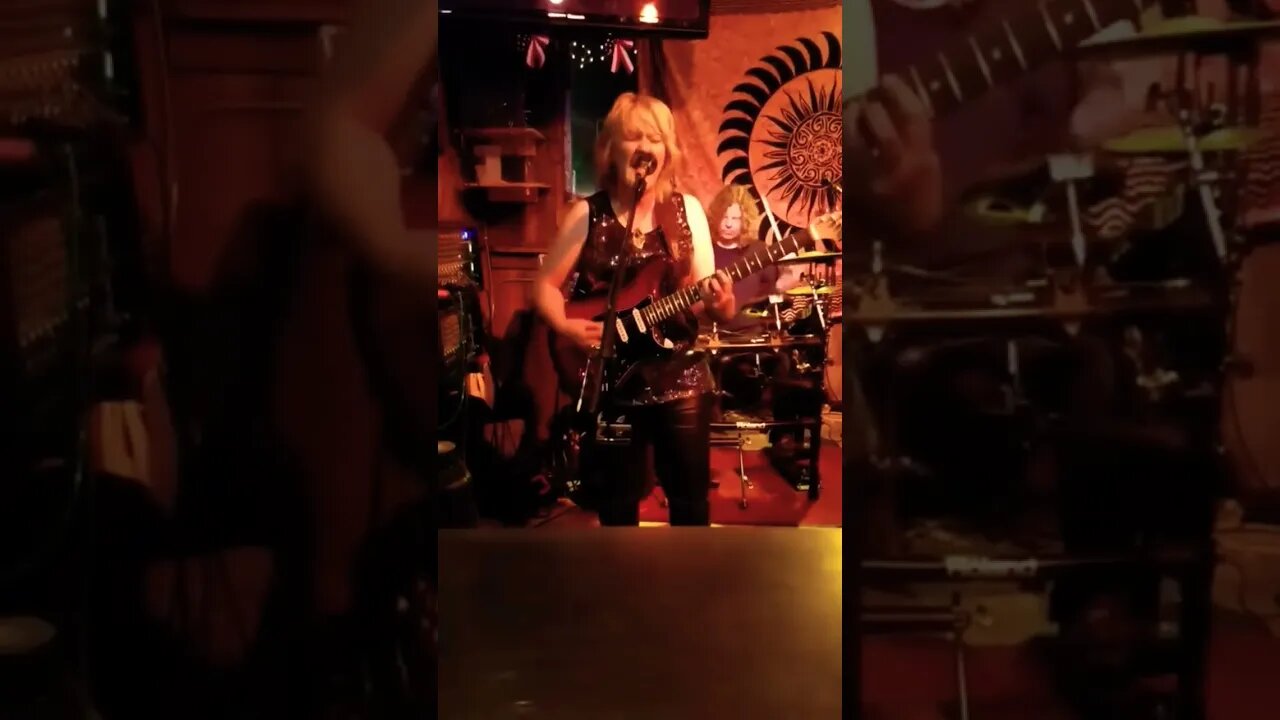 Rolling In The Deep- Adele live guitar and vocal cover by Cari Dell