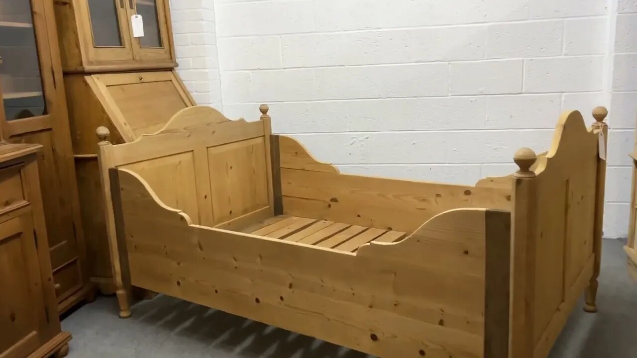 Large Single Or Small Double Antique Pine Sleigh Bed (Y7108B) @PinefindersCoUk