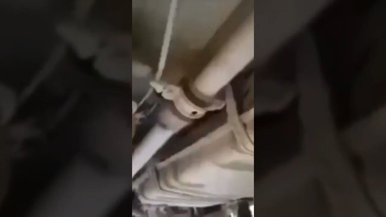 Mechanic fails but with Half Life sounds