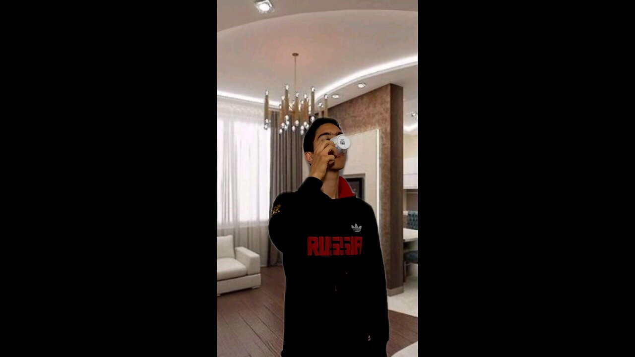 When I break the glass😂|REMOACT|#fun #funny #comedy #entertainment #