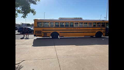(615) 2016 Thomas Freightliner SAF-T-LINER HDX #T229 8.3L Cummins ISC ride to swim meet 9/19/2024