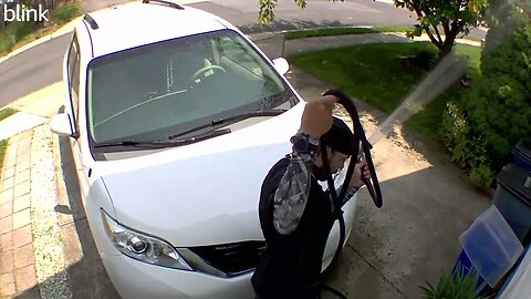 NORTH_VIDEO_DOOR_BELL_2023-05-22T11_26_15-0400.mp4