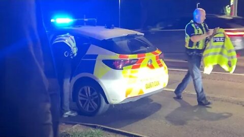 POLICE SHUT DOWN CAR MEET & ANNOYING THEM