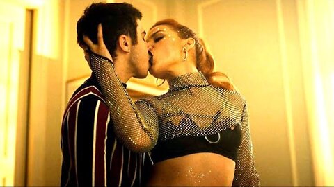 Elite (Netflix) Season 7 _ Kiss Scene - Chloe & Nico _ Mirela Balić