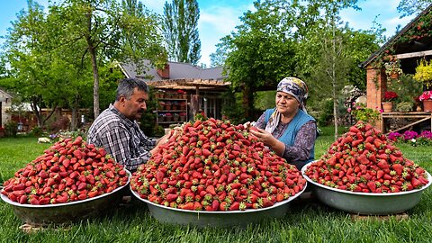 Village Fresh： Homemade Strawberry Marmalade and Baking Sweets