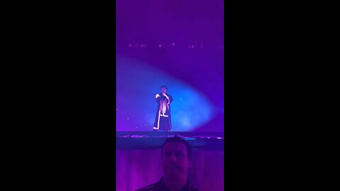 I flash The Weeknd! 🍒