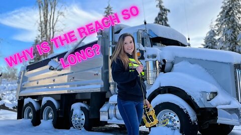 WHY IS THE REACH SO LONG?!! Here is why, Bridge weight. Kenworth T800 Truck & Trailer Bridge Weight.