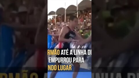 #CORTE Acompanhado você vai mais longe #shorts #deus #jesus #igreja #cristão #rikorocha