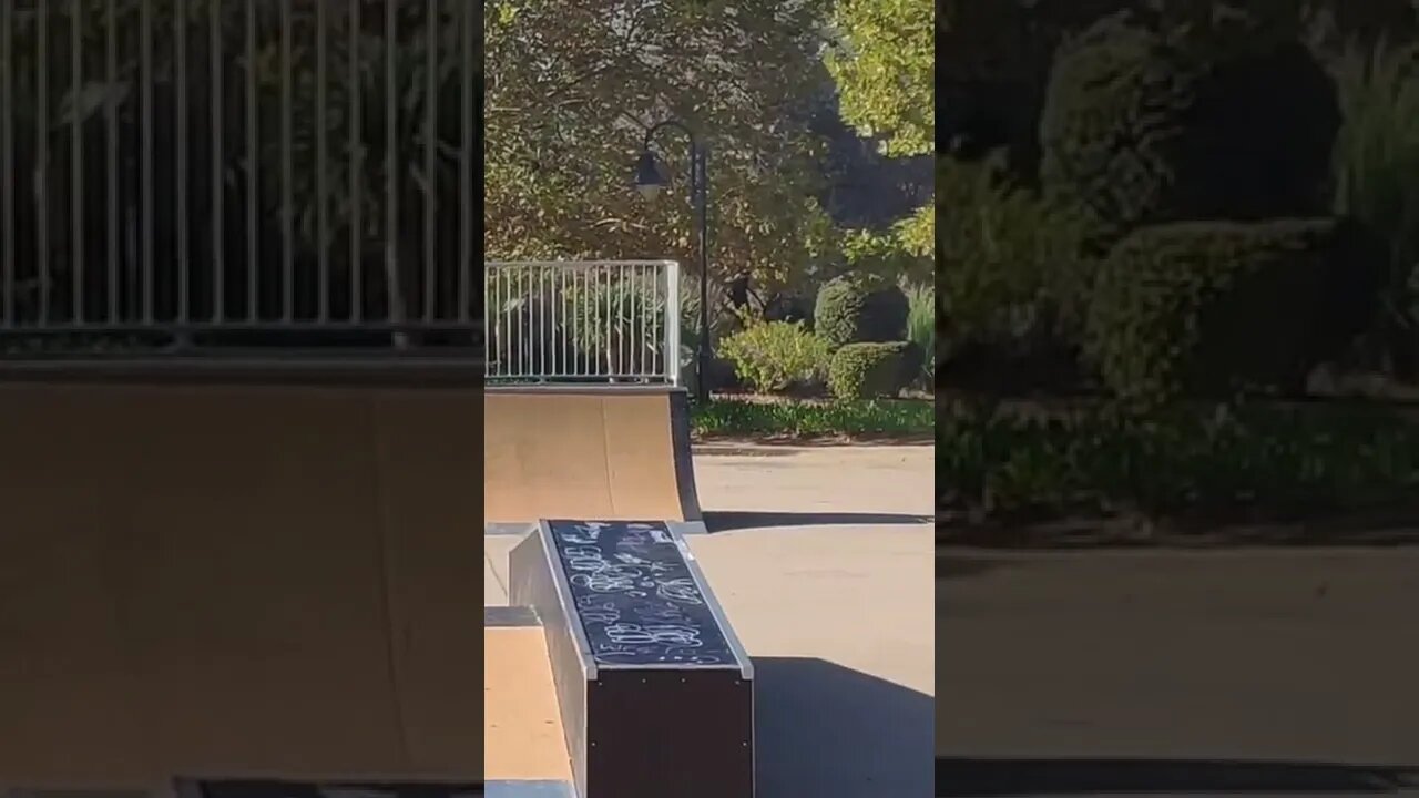 Ricardo Lino - 8 ONE FOOTED GRINDS
