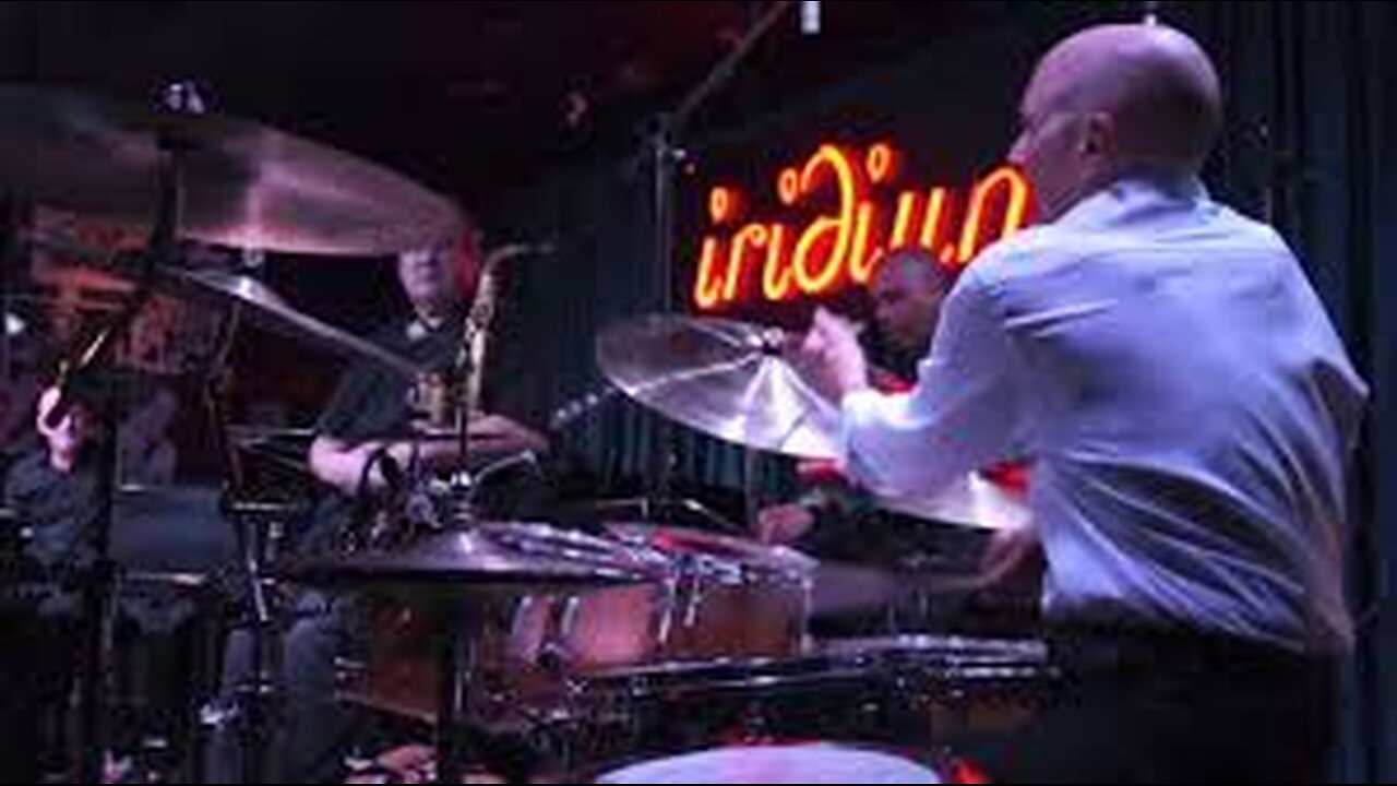 Steve Smith and Vital Information - A Night in Tunisia