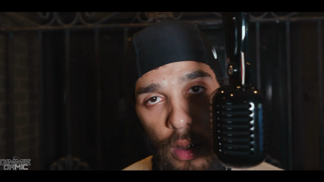 1Am In Braddock Hills Snippet