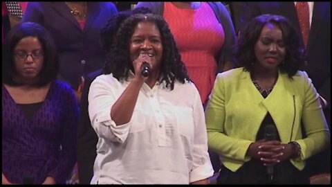 "He Loves Me" sung by the Brooklyn Tabernacle Choir
