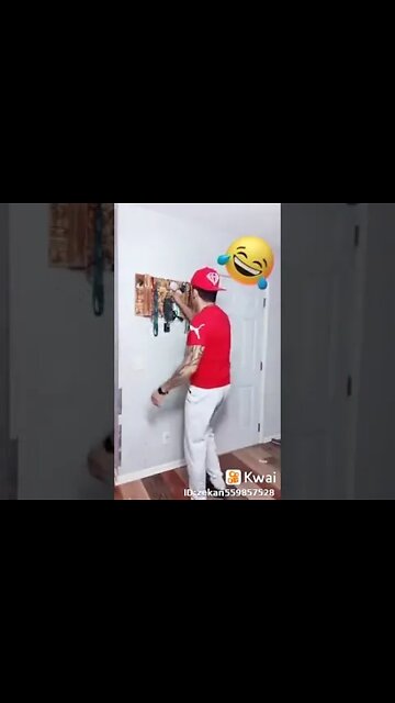 mulher suja mascara de homem #shorts