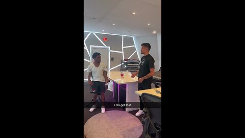SNEAKO & jakefuture cooking up a song