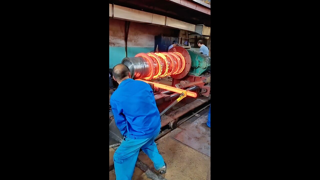 Chinese factory making large springs