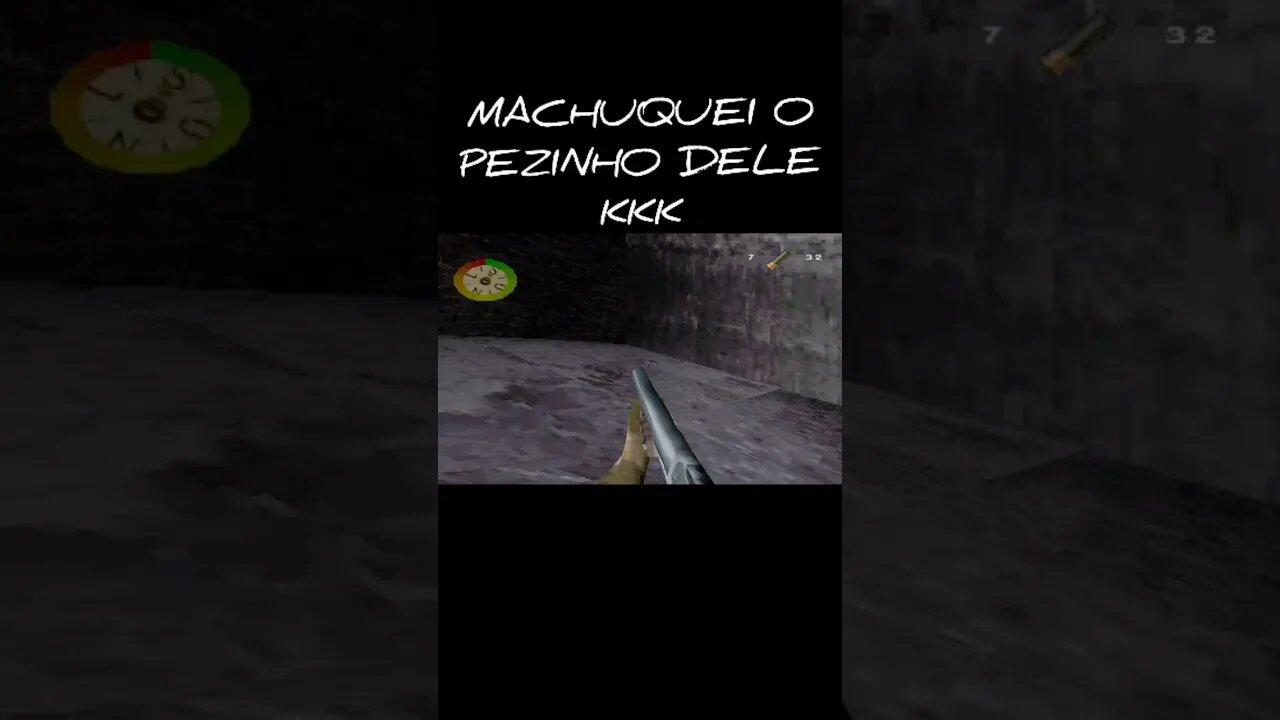 Ele Tinha Um Pé Tamanho 42 KK