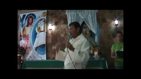 HALLOWEEN. El diablo también tiene sus ministros. Padre Luis Toro.