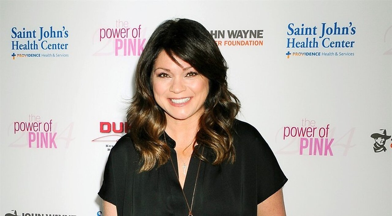 Noted Federal Spending Expert Valerie Bertinelli Waxes Idiotic About Debt Ceiling Debate