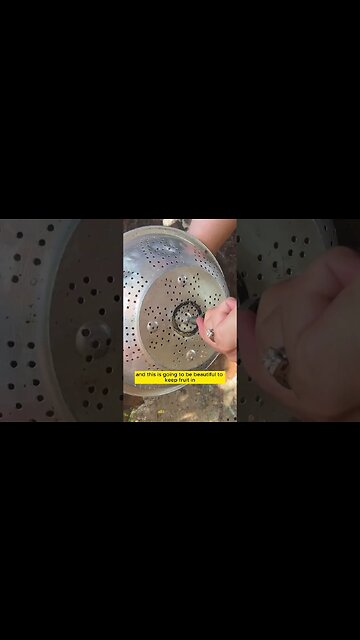 ♻️ Hidden Gems Unveiled: Upcycling Dump Finds - Strainer and Shovel! 🌟 DIY Rebirth 🛠️