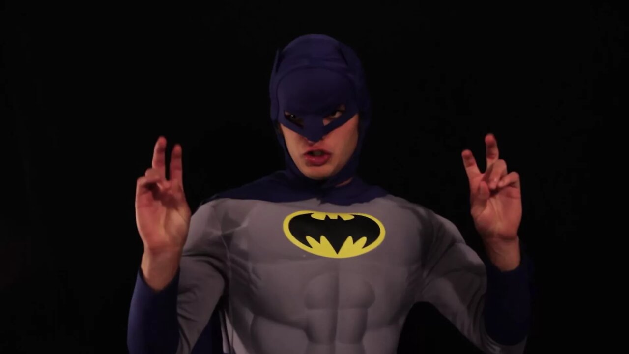 Everybody Hates Batman: Don't Make "The Dark Knight Rises"